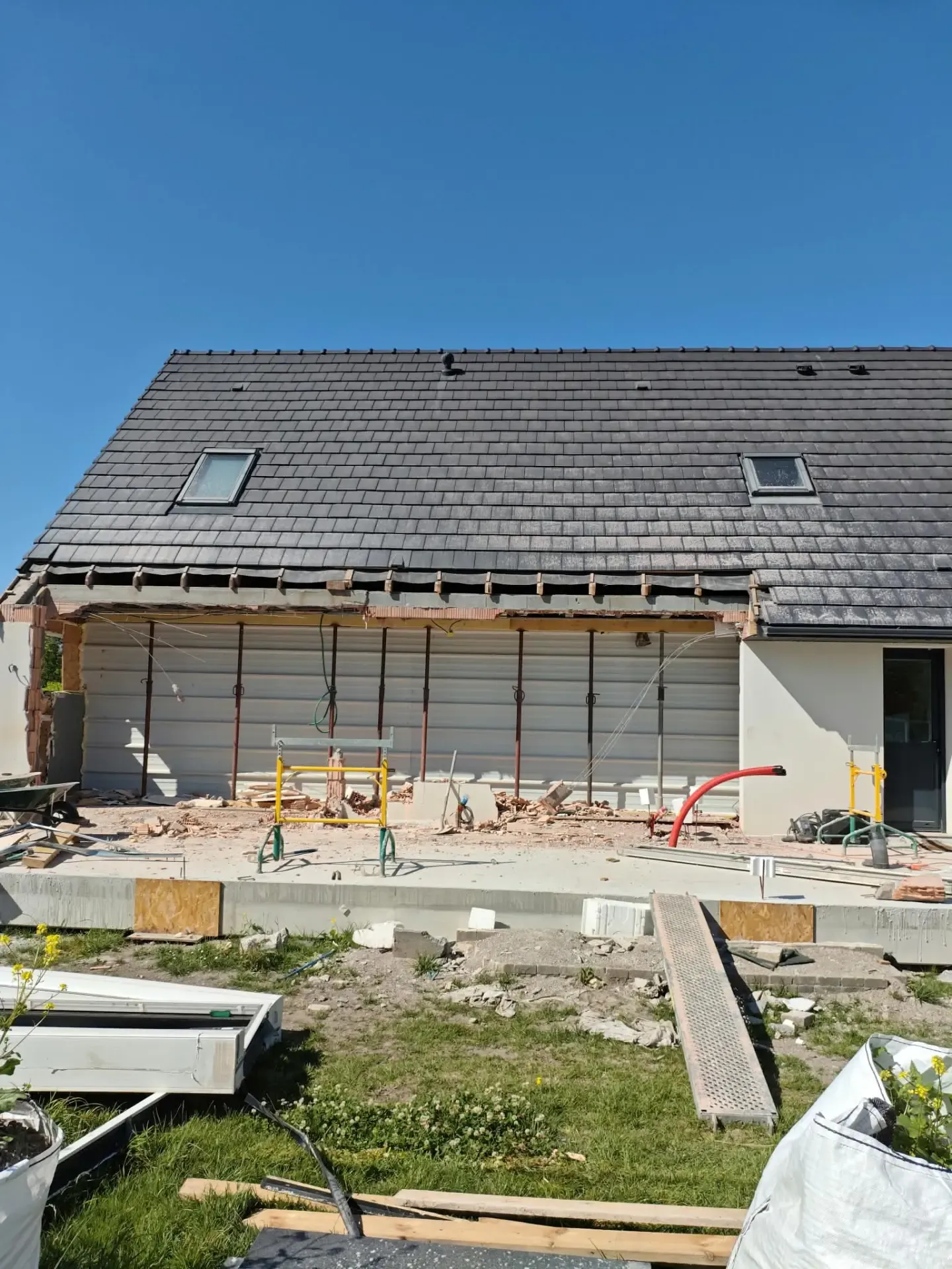 Ouverture de façade sous étaiement